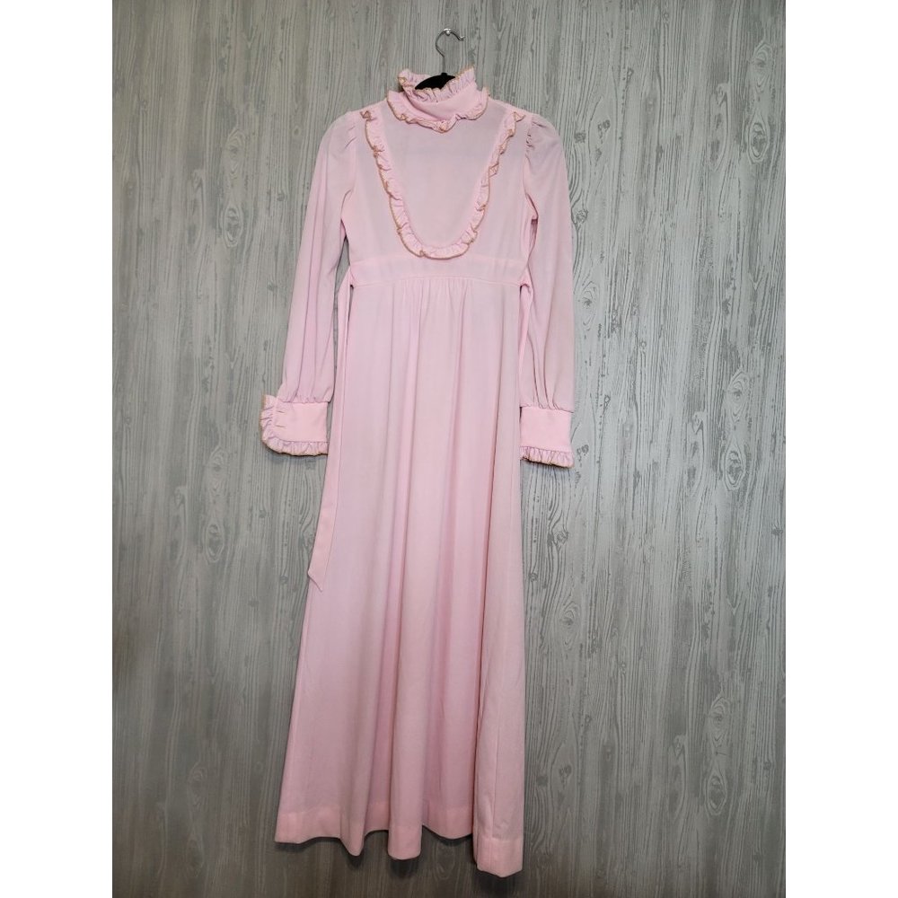 Vintage Ruffle Bib Empire Waist Puff Sleeve Pink Maxi